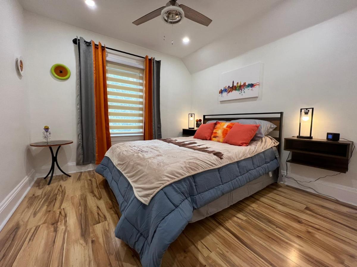 Trendy In Tremont, Cleveland Apartment Екстериор снимка